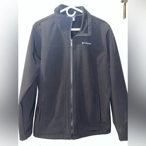 Columbia Women’s “Acorn Cottage” Black Softshell, Lined Coat XL